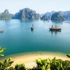 Vẻ đẹp mê hồn của Vịnh Hạ Long. (Ảnh: Herald Sun)