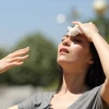 Mùa Hè nóng bức rất dễ làm nhiều người mất nước. (Nguồn: iStock)
