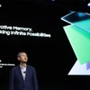 Ông Lee Jung-bae, Chủ tịch Bộ phận giải pháp thiết bị giám sát hoạt động kinh doanh chip của Samsung Electronics, phát biểu tại một sự kiện tại San Jose, California, Mỹ ngày 20 tháng 10 năm 2023. (Ảnh: Samsung Electronics)