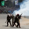 Cảnh sát đụng độ với người biểu tình phản đối Dự luật Tài chính 2024 ở Nairobi, ngày 25/6. (Nguồn: Reuters)