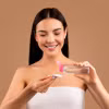 Tẩy trang là bước cực kỳ quan trọng để làn da bạn có thể thẩm thấu tốt nhất các dưỡng chất. (Ảnh: iStock)