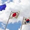 EU mong muốn phát triển quan hệ đối tác an ninh và quốc phòng với Nhật Bản và Hàn Quốc.