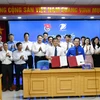 Lễ ký kết kế hoạch triển khai Thỏa thuận hợp tác năm 2024 giữa VNPT và Trung ương Đoàn. (Ảnh: T.Q/Vietnam+)
