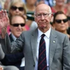 Huyền thoại bóng đá Anh Bobby Charlton qua đời ở tuổi 86
