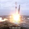 SpaceX phóng 13 vệ tinh quân sự lên quỹ đạo thấp quanh Trái Đất