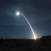 Một vụ phóng thử Tên lửa Đạn đạo Xuyên Lục địa (ICBM) Minuteman III tại căn cứ Vandenberg, bang California, Mỹ ngày 5/2/2020. (Ảnh: AFP/TTXVN)