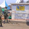 Lực lượng an ninh gác tại hiện trường vụ tấn công ở thành phố Kasindi, tỉnh Bắc Kivu, Cộng hòa Dân chủ Congo ngày 15/1/2023. (Ảnh: THX/TTXVN)