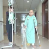 Vinmec thực hiện ca thay khớp tăng trưởng đầu tiên tại Việt Nam