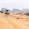 Nhà thầu thi công dự án đường cao tốc Bắc-Nam giai đoạn 2017-2020. (Ảnh: Việt Hùng/Vietnam+)