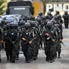 Binh sỹ Honduras được triển khai trong chiến dịch chống tội phạm tại Tegucigalpa, Honduras. (Ảnh: AFP/TTXVN)