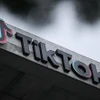 Biểu tượng TikTok tại văn phòng ở Culver City, California, Mỹ. (Ảnh: AFP/TTXVN)