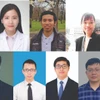 10 nhà khoa học (từ trái qua phải): Tiến sỹ Huỳnh Trọng Phước, Tiến sỹ Trịnh Hoàng Kim Tú, Tiến sỹ Nguyễn Trọng Nghĩa, Thạc sỹ Nguyễn Hồ Thùy Linh, Tiến sỹ Lê Đình Anh, Tiến sỹ Phạm Huy Hiệu, Tiến sỹ Ngô Ngọc Hải, Tiên sỹ Ngô Quốc Duy, Tiên sỹ Trịnh Văn C