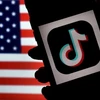 Biểu tượng ứng dụng TikTok trên màn hình điện thoại. (Ảnh: AFP/TTXVN)