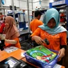 Nhân viên Lazada tại Indonesia. (Ảnh: Reuters)