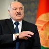 Tổng thống Belarus Alexander Lukashenko phát biểu với báo giới tại Minsk. (Ảnh: AFP/TTXVN)
