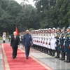Tổng Bí thư, Chủ tịch nước Nguyễn Phú Trọng và Tổng thống Ấn Độ Ram Nath Kovind duyệt Đội danh dự Quân đội nhân dân Việt Nam ngày 20/11/2018. (Ảnh: Trí Dũng/TTXVN)