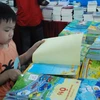 Náo nhiệt các hội sách chào mừng Ngày Quốc tế Thiếu nhi