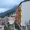 Những khu chung cư mới được xây dựng tại khu nhà ổ chuột Santa Marta ở Rio De Janeiro, Brazil. Ảnh minh họa. (Nguồn: THX/TTXVN)