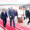 Tổng thống Bulgaria Rumen Radev và Phu nhân đến Hà Nội, bắt đầu thăm chính thức Việt Nam. (Ảnh: Phạm Kiên/TTXVN)