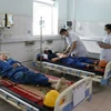 Các bệnh nhân được cấp cứu tại Bệnh viện Hữu Nghị Việt Tiệp. (Ảnh: Hoàng Ngọc/TTXVN)
