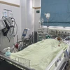 Người bệnh Hoàng Văn V. đang được điều trị tại Bệnh viện Bạch Mai. (Ảnh: PV/Vietnam+)