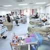 Khu vực hiến tiểu cầu tại Viện Huyết học-Truyền máu Trung ương. (Ảnh: Minh Quyết/TTXVN)
