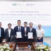 Ký kết hợp tác giữa Bệnh viện Nhi Trung ương với đối tác. (Ảnh: PV/Vietnam+)