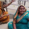 Người thân của các nạn nhân trong vụ giẫm đạp, bên ngoài Bệnh viện Etah ở bang Uttar Pradesh (Ấn Độ), ngày 2/7/2024. (Nguồn: Reuters)