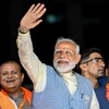 Thủ tướng Ấn Độ Narendra Modi (giữa) tại một sự kiện ở Mumbai ngày 15/5/2024. (Ảnh: AFP/TTXVN)