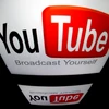 Biểu tượng YouTube trên màn hình máy tính. (Ảnh: AFP/TTXVN)