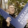 Ông Alexander Stubb vận động tranh cử tại Trung tâm Mua sắm Sello ở Espoo (Phần Lan), ngày 27/1/2024. (Nguồn: France 24)