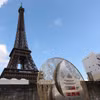 Đồng hồ đếm ngược tới thời điểm khai màn Olympic Paris 2024. (Ảnh: THX/TTXVN)