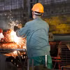 Sản xuất thép tại Công ty Tisco. (Ảnh: Xuân Quảng/Vietnam+)
