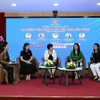 Các đại biểu chia sẻ tại phiên thảo luận: Xu hướng tiêu dùng Xanh, tiêu dùng bền vững, do Báo Công Thương tổ chức sáng 17/7, tại Hà Nội. (Ảnh: Đức Duy/Vietnam+
