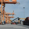 Logistics góp phần thúc đẩy hoạt động xuất nhập khẩu. (Ảnh: Đức Duy/Vietnam+)