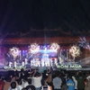 Chương trình nghệ thuật và ánh sáng mãn nhãn làm thỏa lòng người dân và du khách xứ Huế. (Ảnh: Mai Trang/TTXVN)