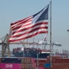 Hàng hóa tại cảng Long Beach, California, Mỹ. (Ảnh: AFP/TTXVN)