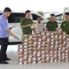Tang vật pháo nổ được thu giữ tại cơ quan điều tra. (Ảnh: TTXVN phát)