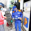 Một điểm bán xăng dầu của Petrolimex tại Hà Nội. (Ảnh: Đức Duy/Vietnam+)