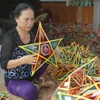 Lấp lánh ánh đèn ông sao Trung Thu ở làng nghề hơn 100 tuổi