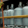 Các bình gas tại một cơ sở ở Savenay, Pháp. (Ảnh: AFP/TTXVN)