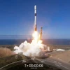 tên lửa đẩy Falcon 9 đưa vệ tinh trinh sát quân sự của Hàn Quốc bay vào quỹ đạo. (Nguồn: SpaceX/AP)