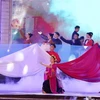 Biểu diễn nghệ thuật dân ca ví, giặm Nghệ Tĩnh. (Ảnh: Trung Kiên/TTXVN)