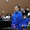 Bị cáo Nguyễn Ngọc Hai, cựu Chủ tịch Ủy ban Nhân dân tỉnh Bình Thuận khai báo trước tòa. (Ảnh: Phạm Kiên/TTXVN)