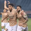 Jeferson Elias (phải) có ngày thi đấu chói sáng khi ghi cả ba bàn thắng giúp Công an Hà Nội giành chiến thắng 3-1 trước Khánh Hòa. (Ảnh: Việt Anh/Vietnam+)