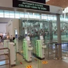 Hệ thống Cổng Kiểm soát Tự động Xuất cảnh vừa đưa vào sử dụng. (Ảnh: Trần Lê Lâm/TTXVN)