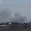 Khói bốc lên sau cuộc tấn công bằng tên lửa của lực lượng Hezbollah tại Liban xuống miền Bắc Israel ngày 4/9/2024. (Ảnh: THX/TTXVN)