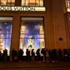 Một cửa hàng Louis Vuitton của tập đoàn LVMH ở Paris, Pháp. (Ảnh: Getty Images/TTXVN)