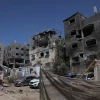 Các tòa nhà bị phá hủy sau vụ tấn công của Israel nhằm vào trại tị nạn Nuseirat ở Dải Gaza ngày 8/6/2024. (Ảnh: THX/TTXVN)