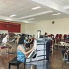 Các nghệ sỹ Nhà hát vũ kịch Việt Nam tập luyện. (Nguồn: Facebook Nhà hát Nhạc Vũ Kịch Việt Nam)